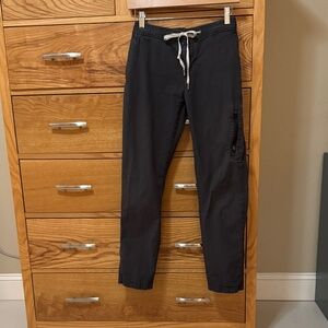 Vuori Women’s Ripstop Pants | Medium | Organic Cotton Stretch